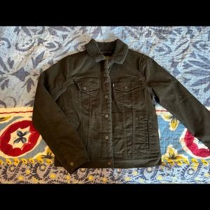 Levi’s Sherpa Trucker Jacket